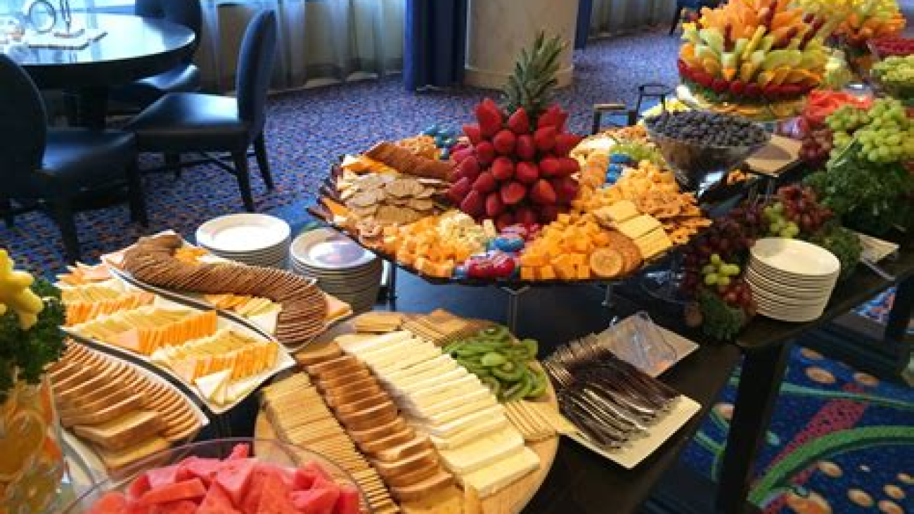 Hygiene Tips For Buffets and Events2