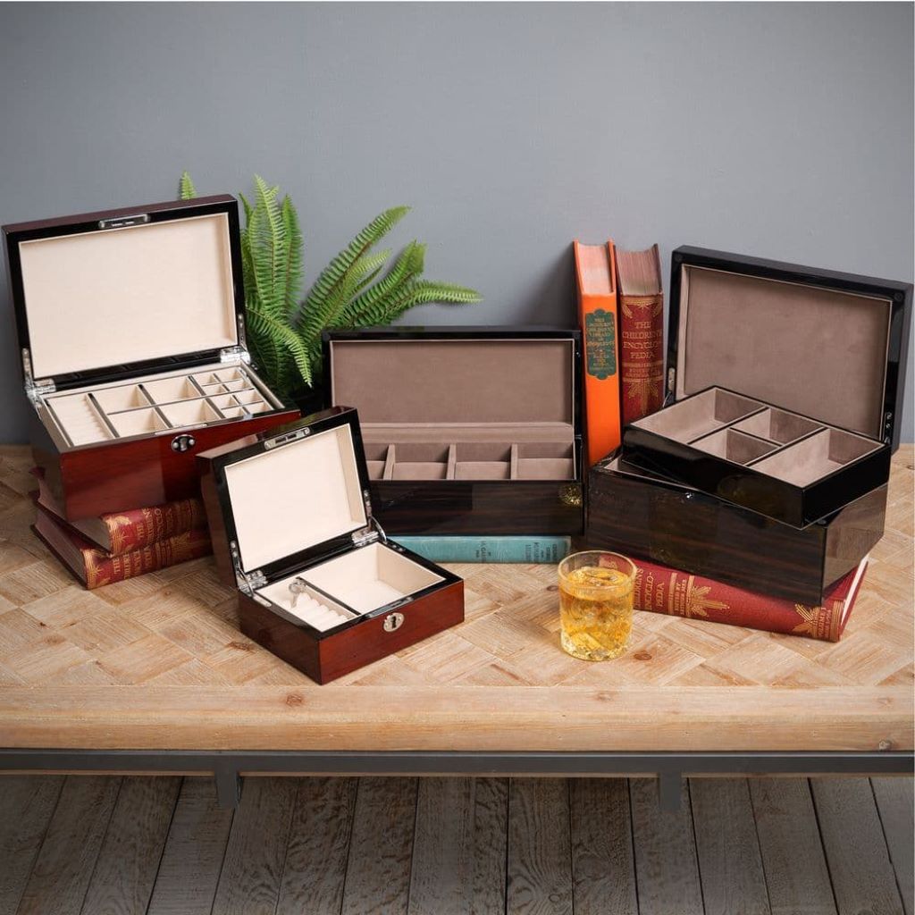 Choosing the Perfect Leather Jewelry Box